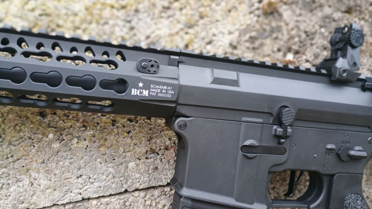 CUSTOMGUN: WE07 'Gunfighter' max 0,5J Highspeed AEG mit Eshooter ETU&Mosfet