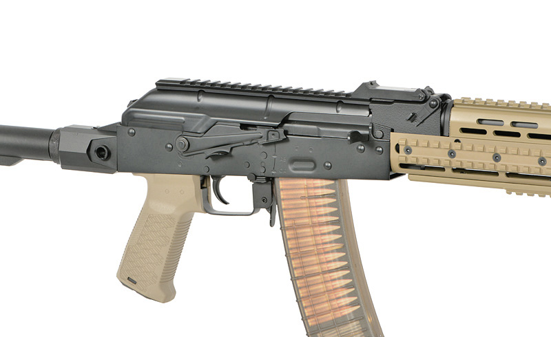 Strike Industries AK-TRAX mit Eshooter ETU max. 0,5J AEG TAN