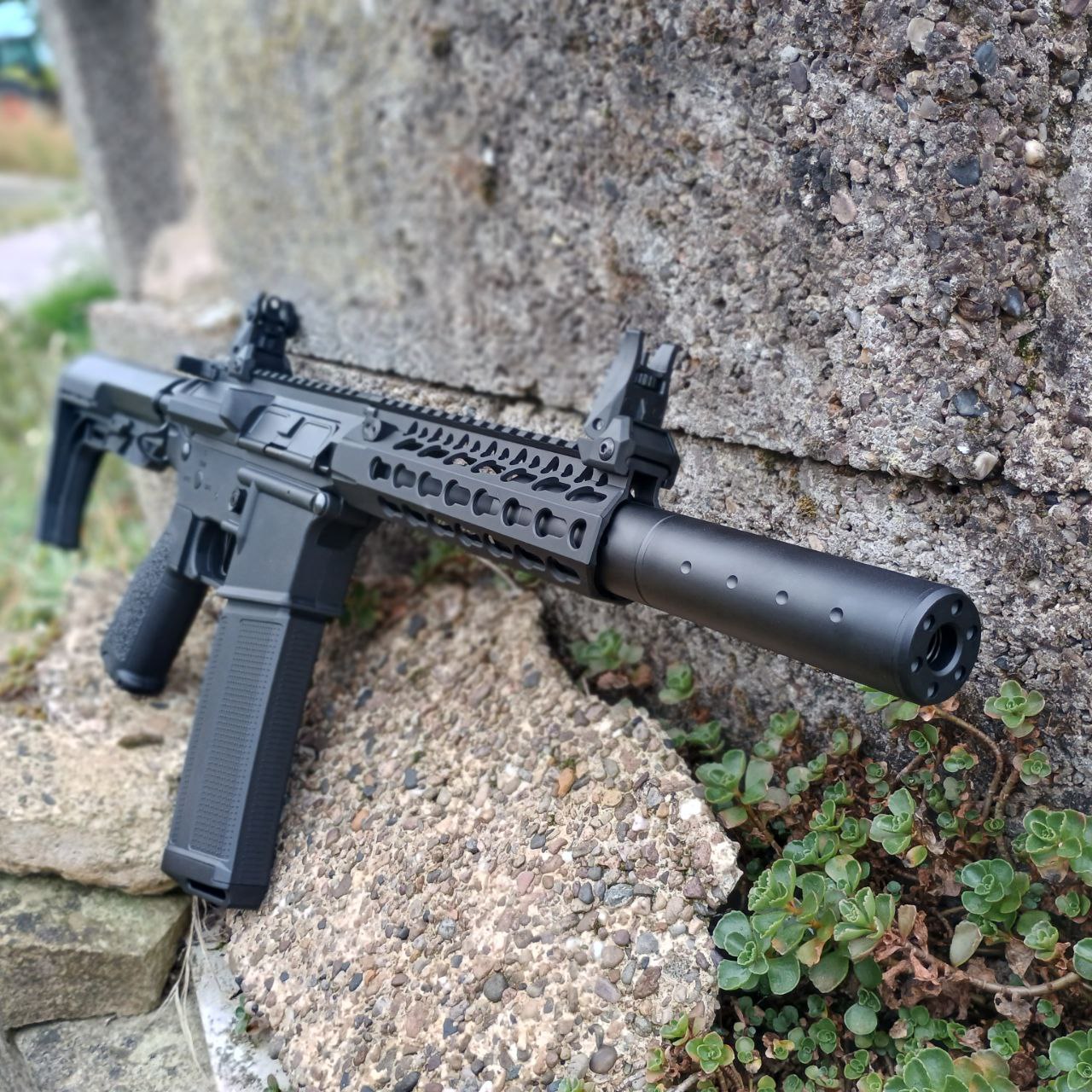 CUSTOMGUN: WE07 'Gunfighter' max 0,5J Highspeed AEG mit Eshooter ETU&Mosfet