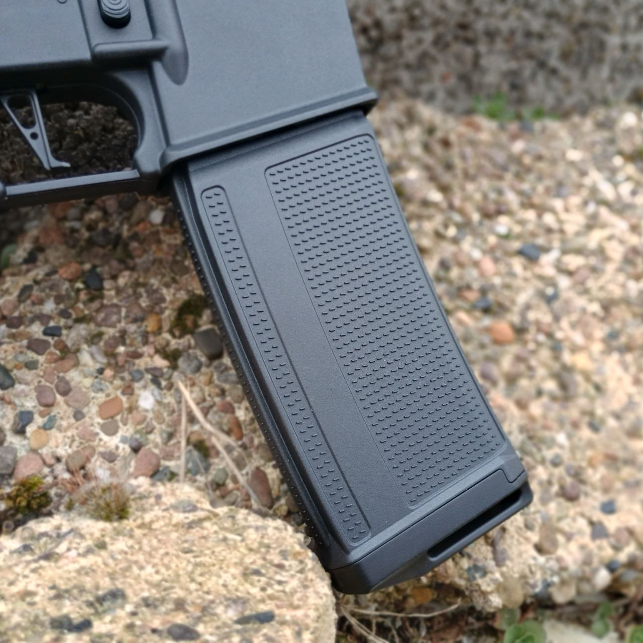 CUSTOMGUN: WE07 'Gunfighter' max 0,5J Highspeed AEG mit Eshooter ETU&Mosfet